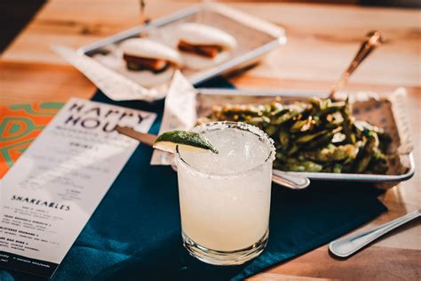 Blue Bat Kitchen & Tequilaria (@bluebatkitchen) .
